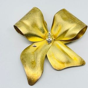 Vintage Tona Statement Brooch Pin Gold Tone Satin Finish Bow Rhinestone 2.5"